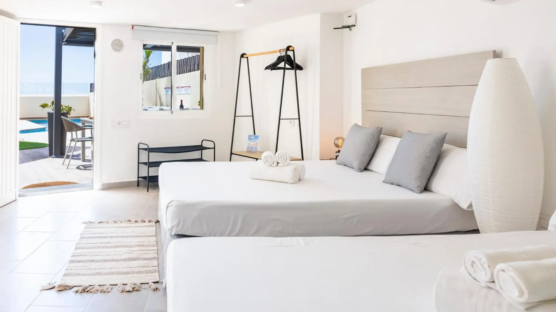 La Casa De Playa - Piscina Y Jacuzzi A 50M Del Mar Vila El Médano Casa de Férias
