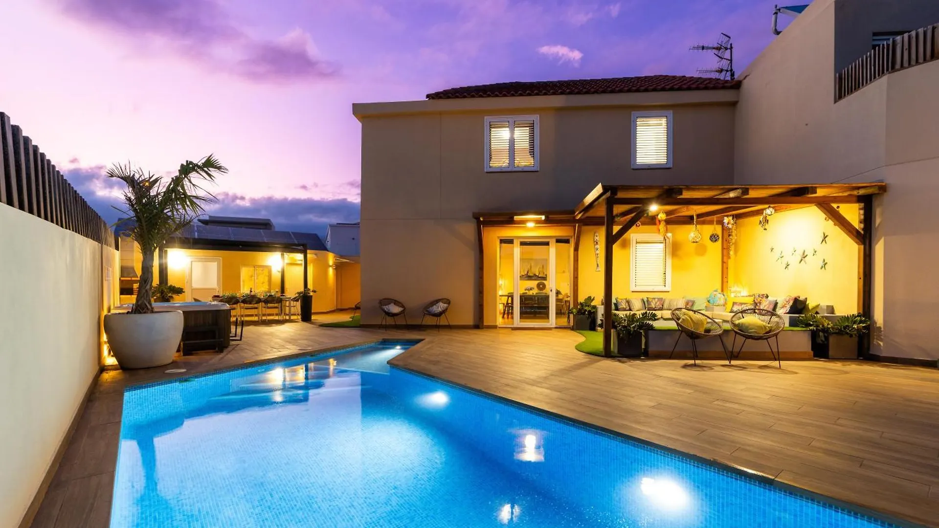 La Casa De Playa - Piscina Y Jacuzzi A 50M Del Mar Vila El Médano